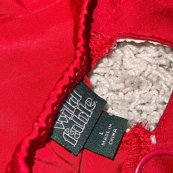 Red Lace Trim Dress - Picture 6 of 6